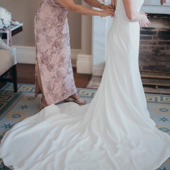 Justin Alexander Wedding Dress - Picture 2 of 4